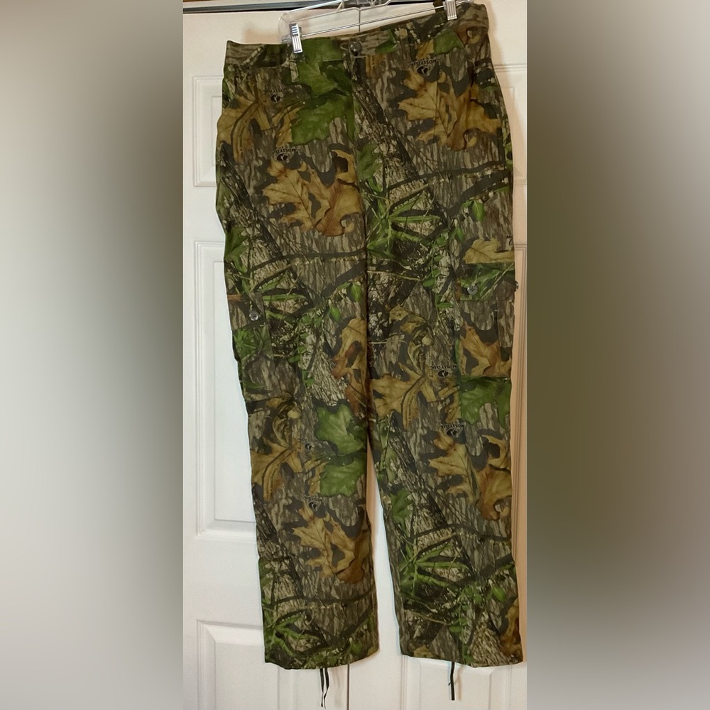 Mossy Oak Russell Outdoors Cargo Camo Pants XL 39 - 44 Inch Waist 33‎ Inseam